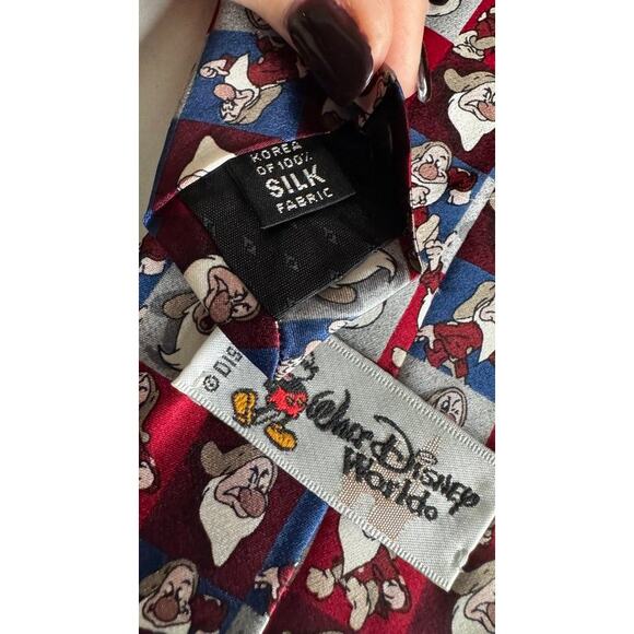 Disney Grumpy Tie – 100% Silk Vintage Walt Disney World Necktie - Picture 6 of 10